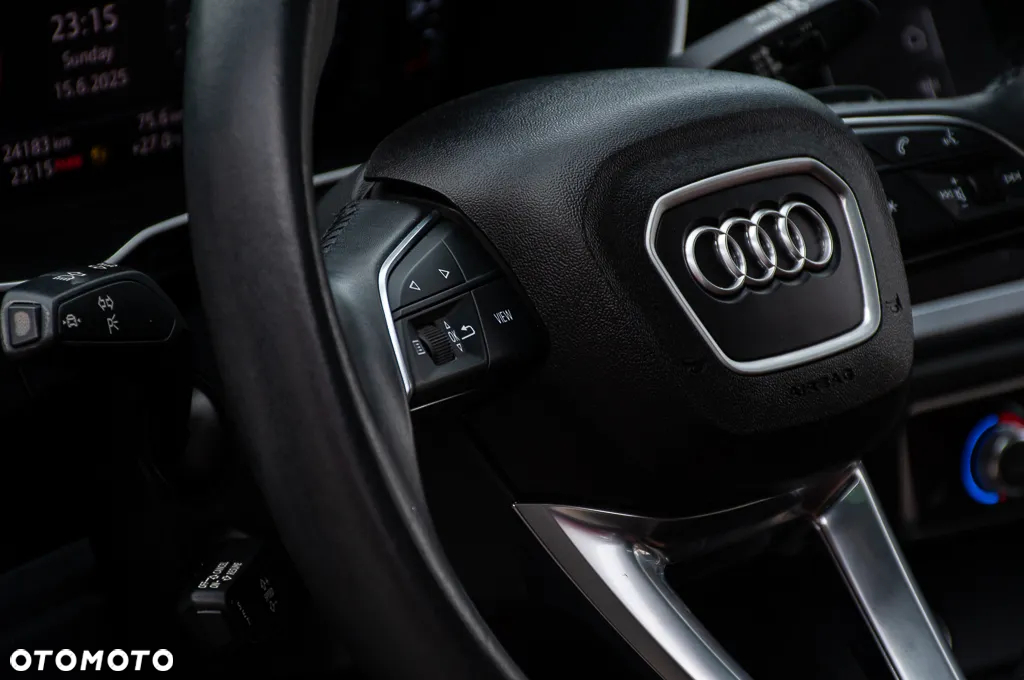 Audi Q3 45 TFSI quattro S tronic S line - 36