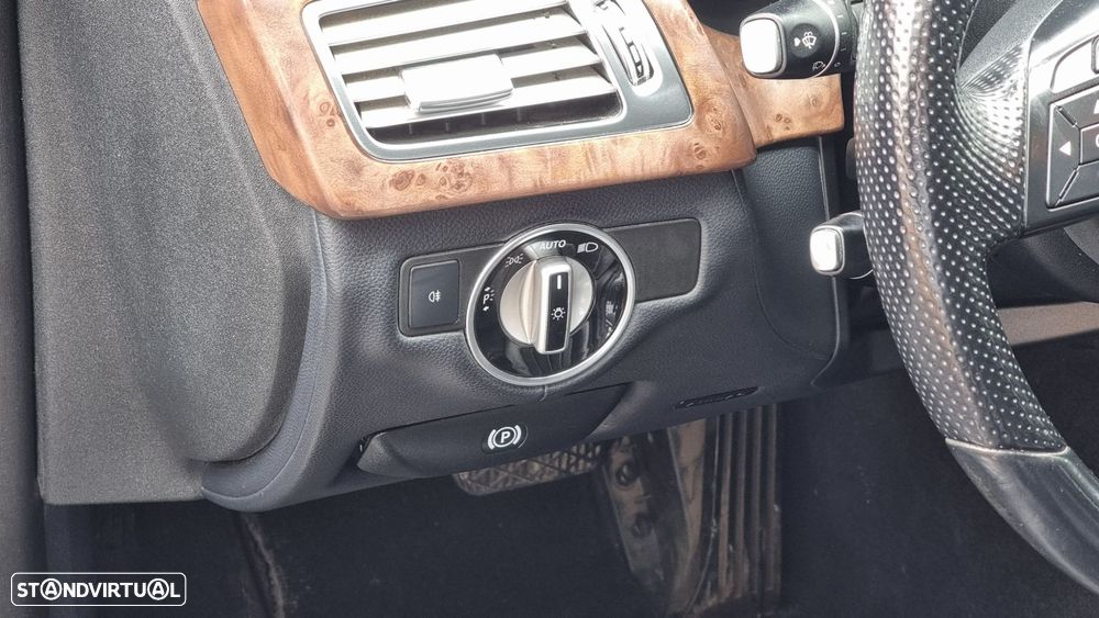 Mercedes-Benz CLS 250 - 16