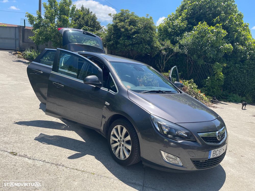 Opel Astra 1.6 Cosmo - 1