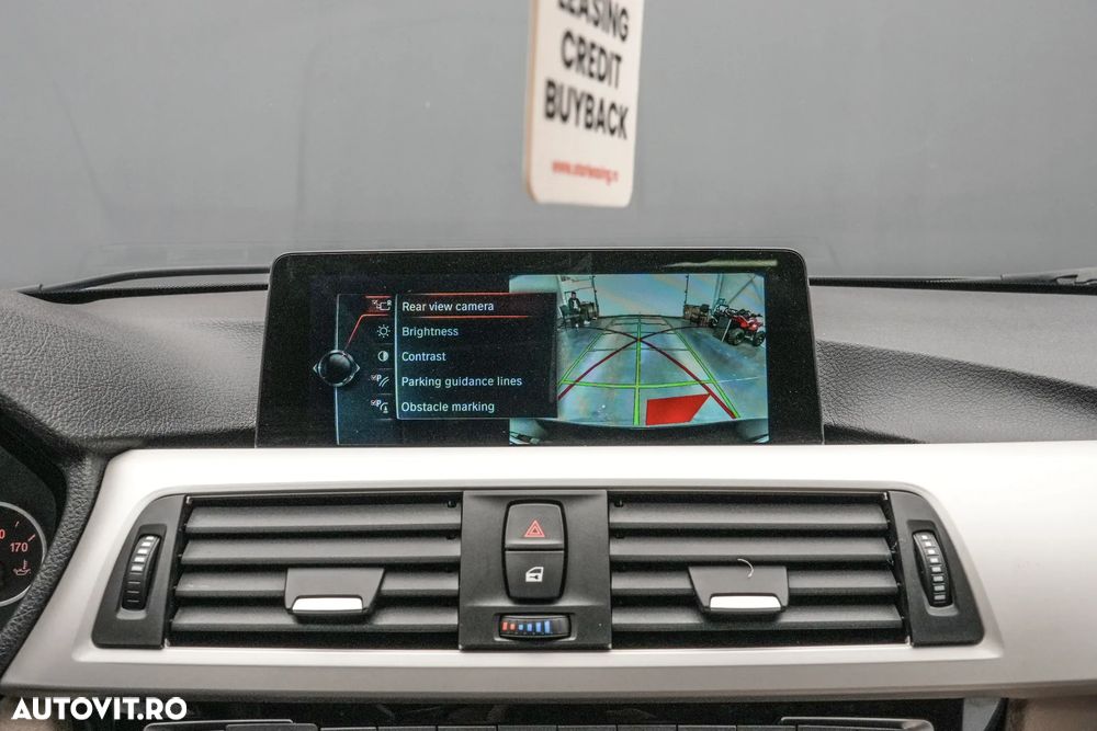 BMW Seria 3 330e iPerformance AT Luxury Line Purity - 24