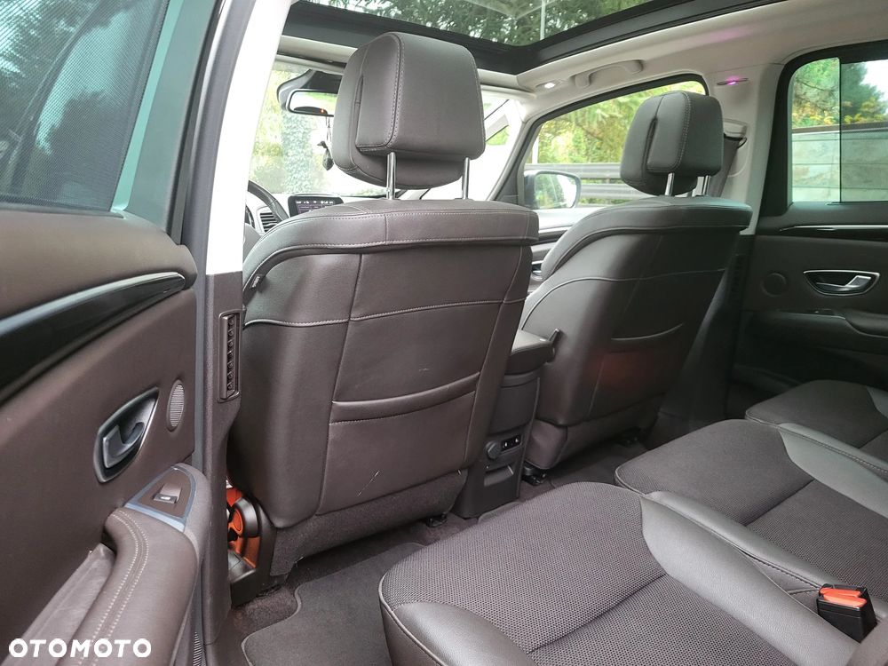 Renault Espace 1.6 dCi Energy Magnetic EDC 7os - 12