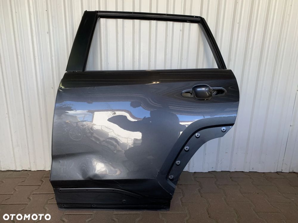 TOYOTA RAV4 V 2019- DRZWI LEWE TYLNE TYŁ - 2