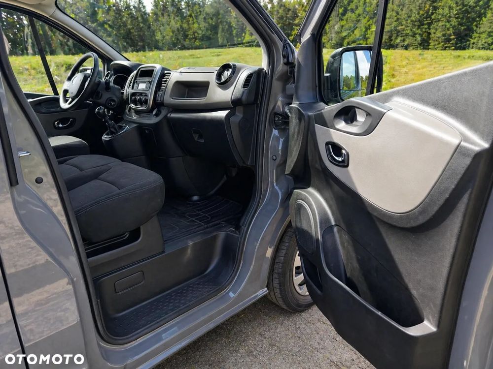 Renault Trafic - 8