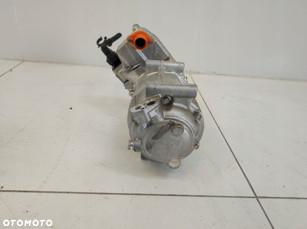 sprężarka kompresor klimatyzacji vinfast vf9 elektryk - 4