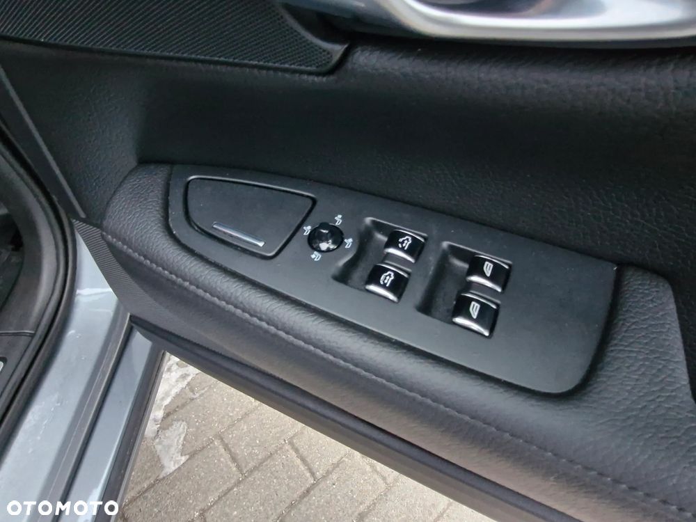 Volvo S90 T5 Momentum - 8