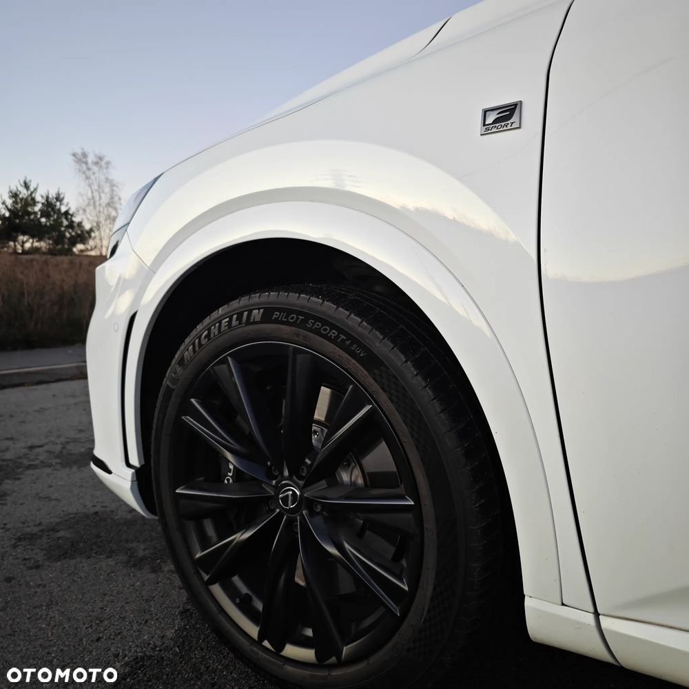 Lexus RX - 7