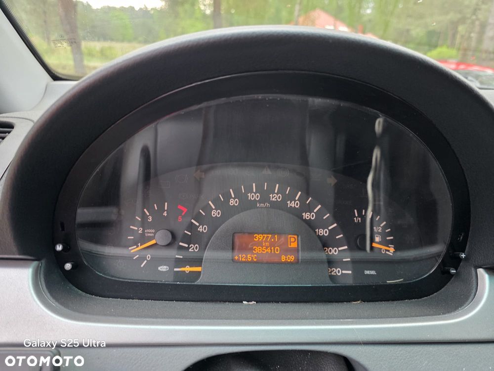 Mercedes-Benz Vito - 17