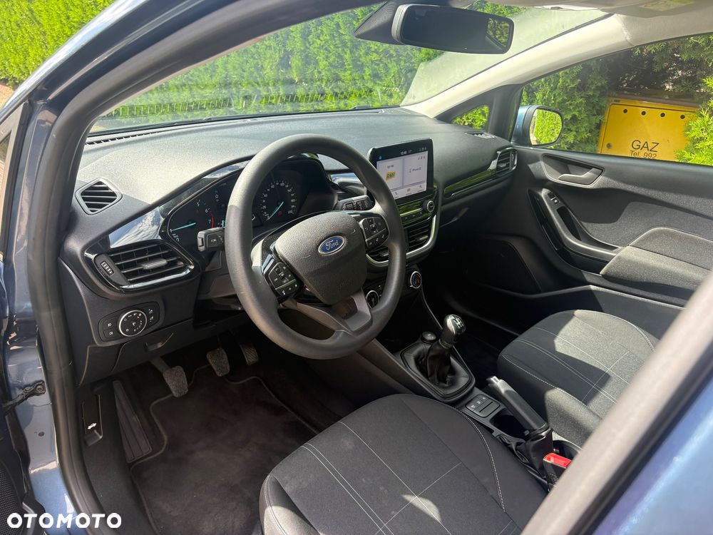 Ford Fiesta - 9
