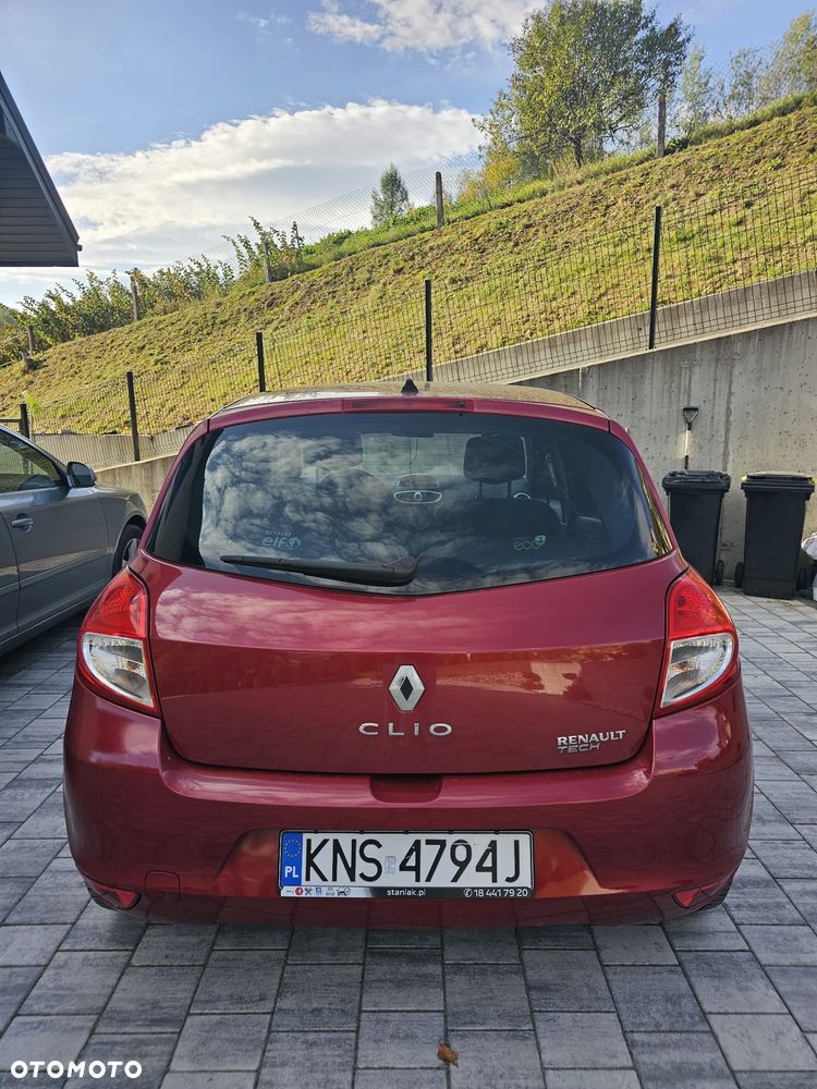 Renault Clio - 3