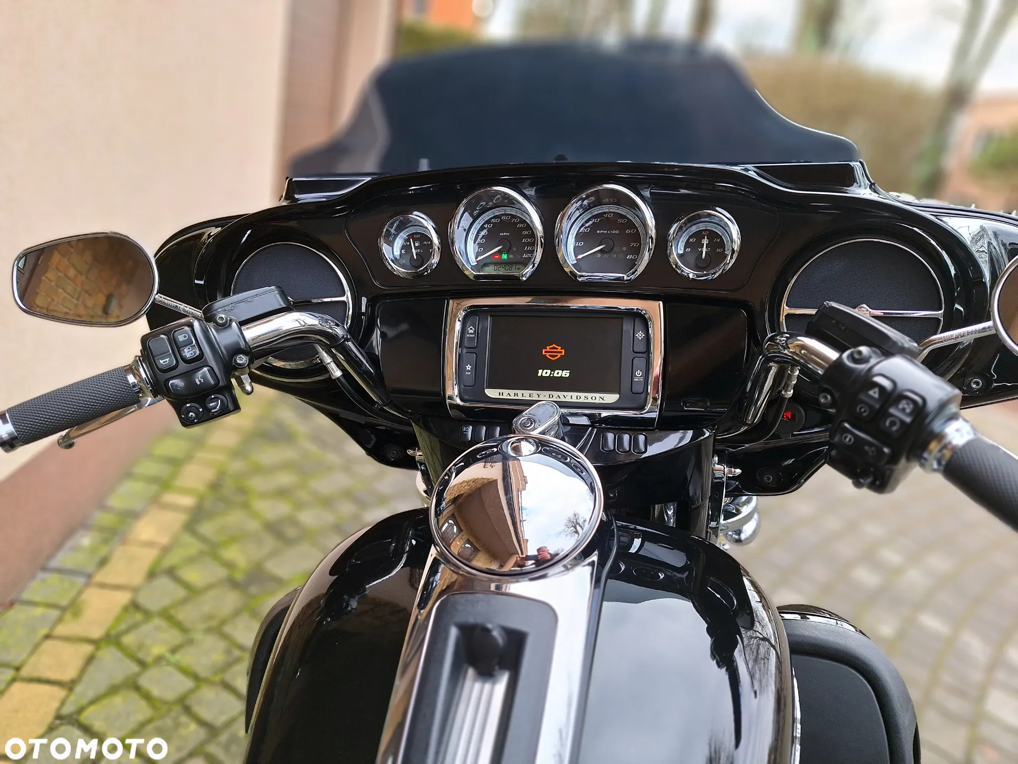 Harley-Davidson Touring Electra Glide - 13