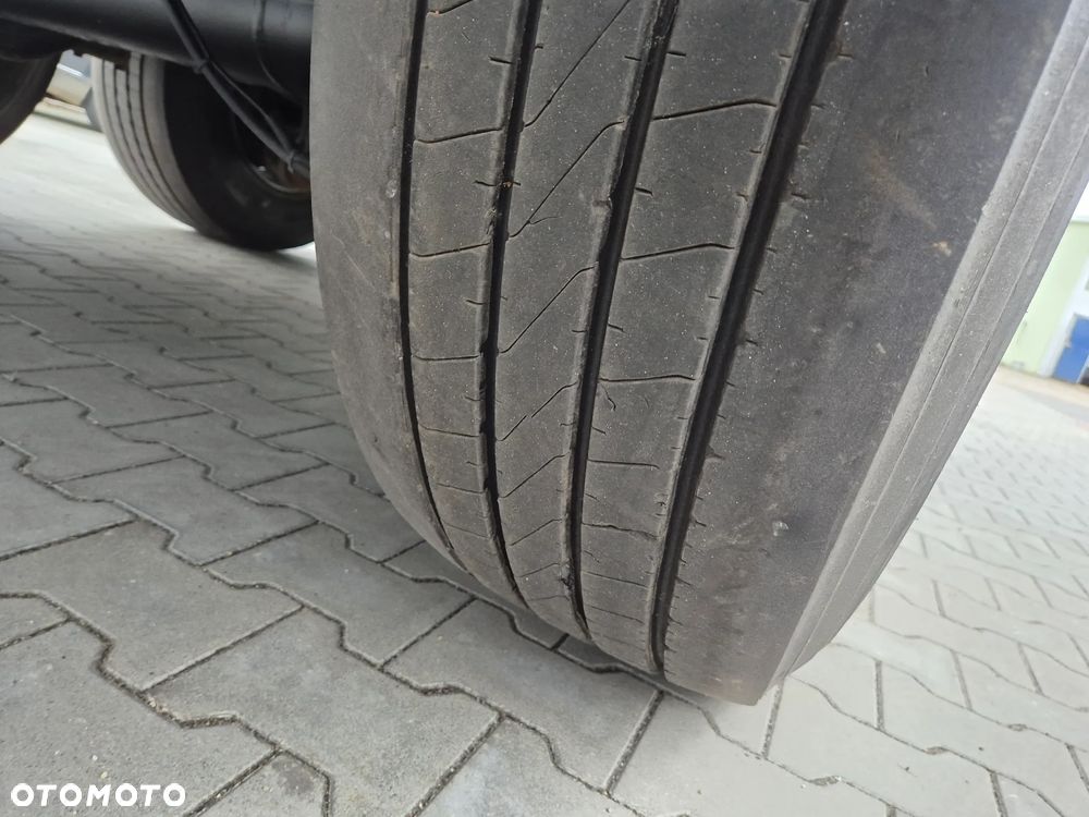 Mercedes-Benz ACTROS 2543 6X2 + HMF 1820 - 22