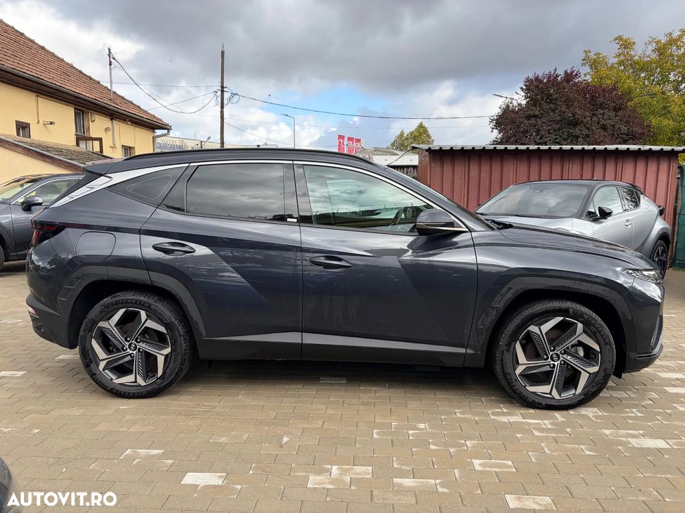 Hyundai Tucson 1.6 T-GDi Plug-in-Hybrid 4WD - 12