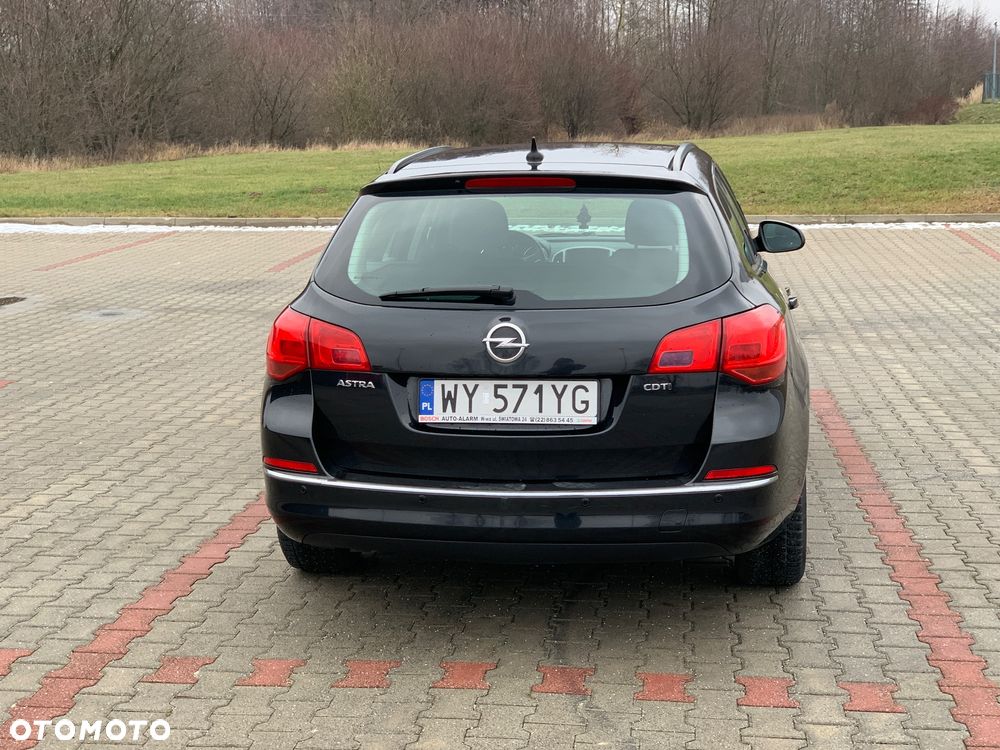 Opel Astra 1.6 CDTI Cosmo - 4