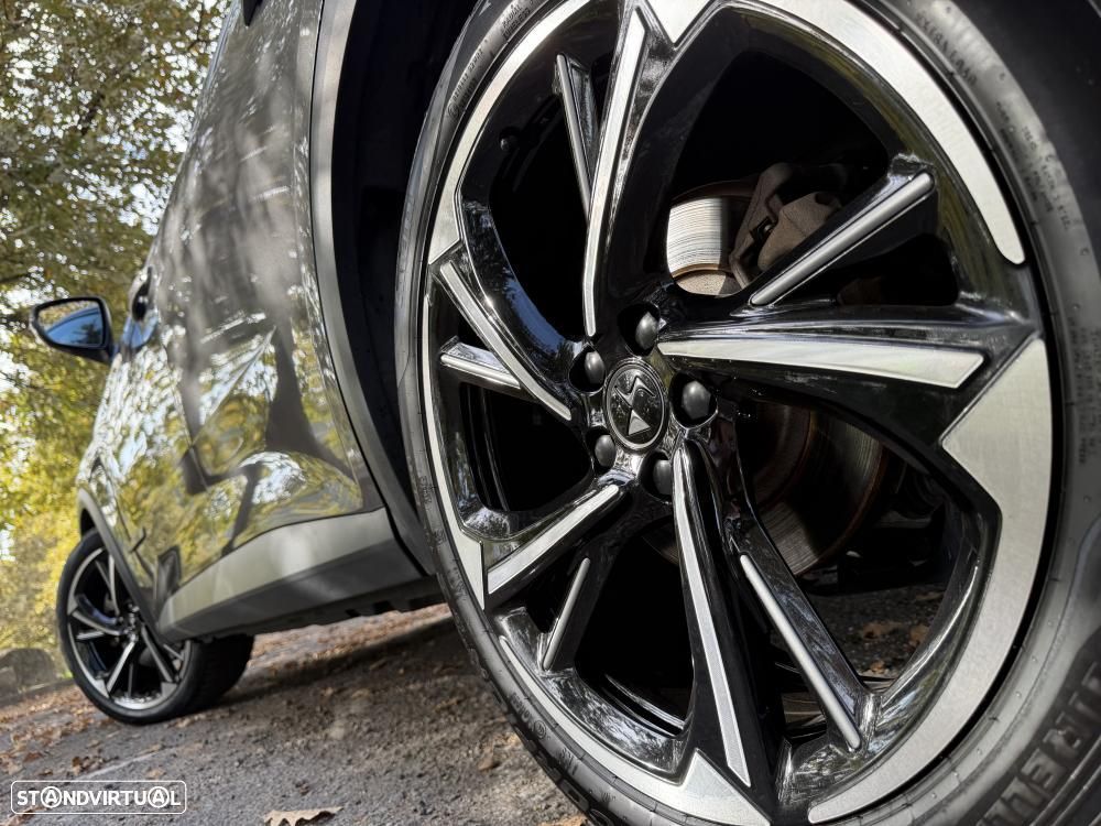 DS DS7 Crossback E-Tense Performance Line+ EAT8 - 7