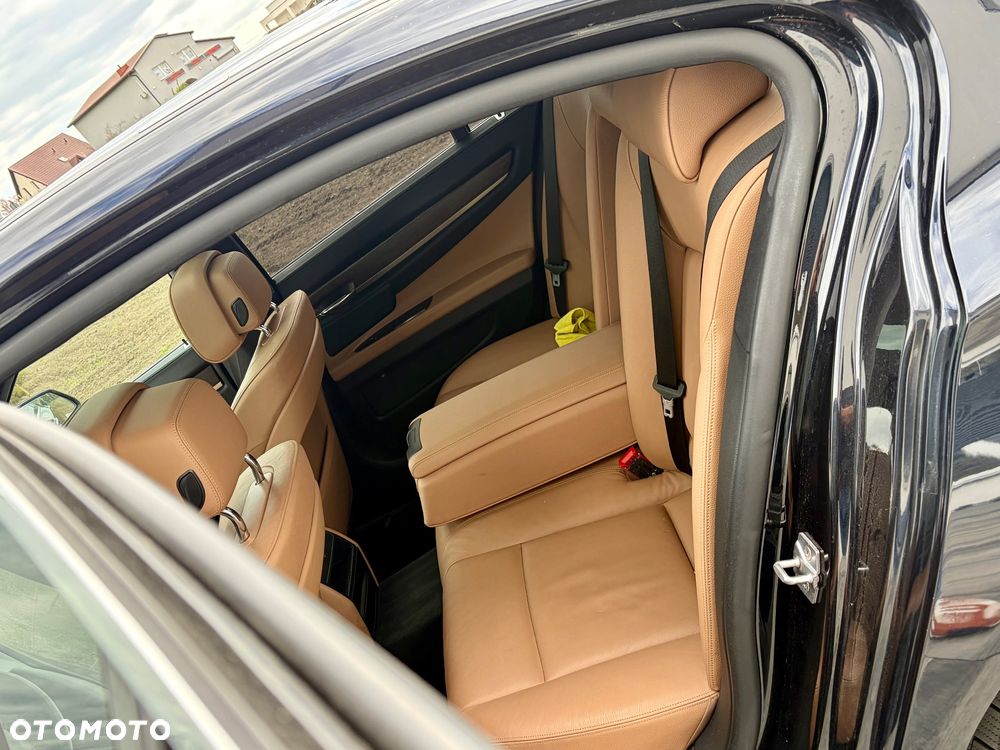 BMW Seria 7 740d xDrive - 11