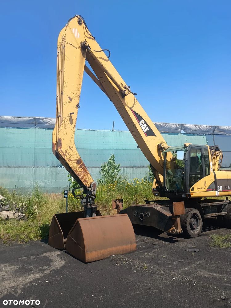 Caterpillar 322 C - 2