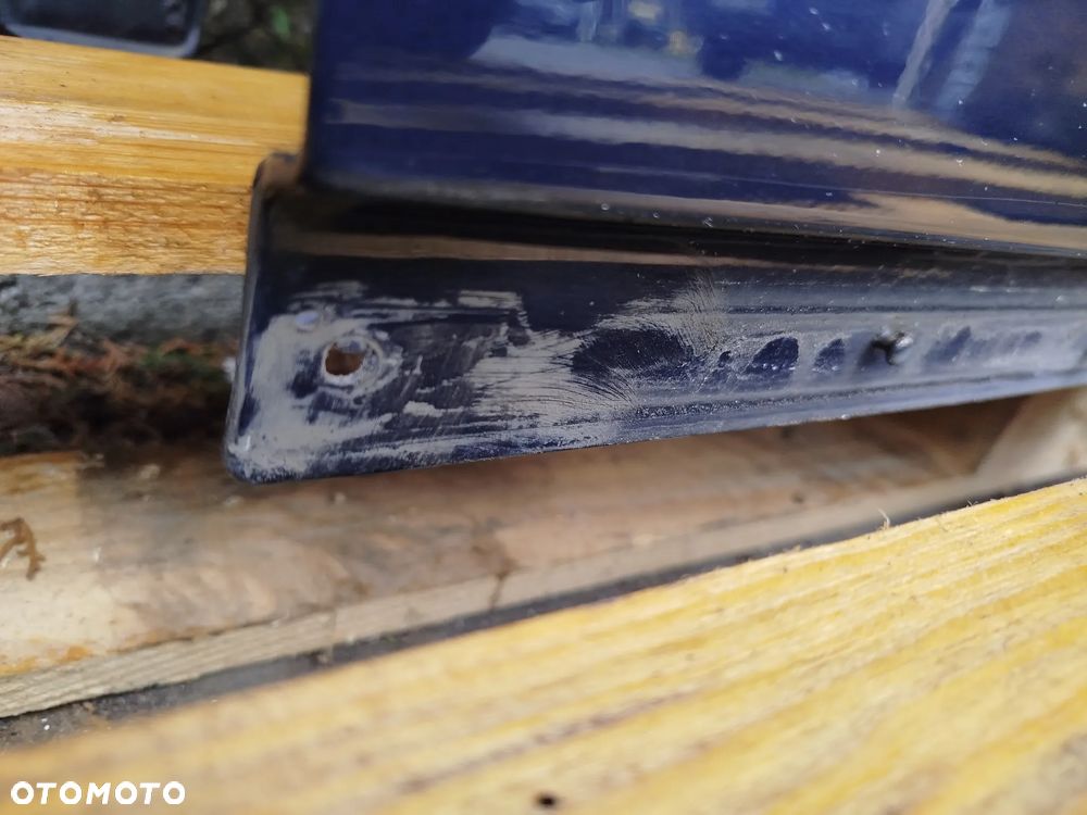 AUDI A4 B7 wszystkie  części drzwi prawe tylne LZ5A - 14