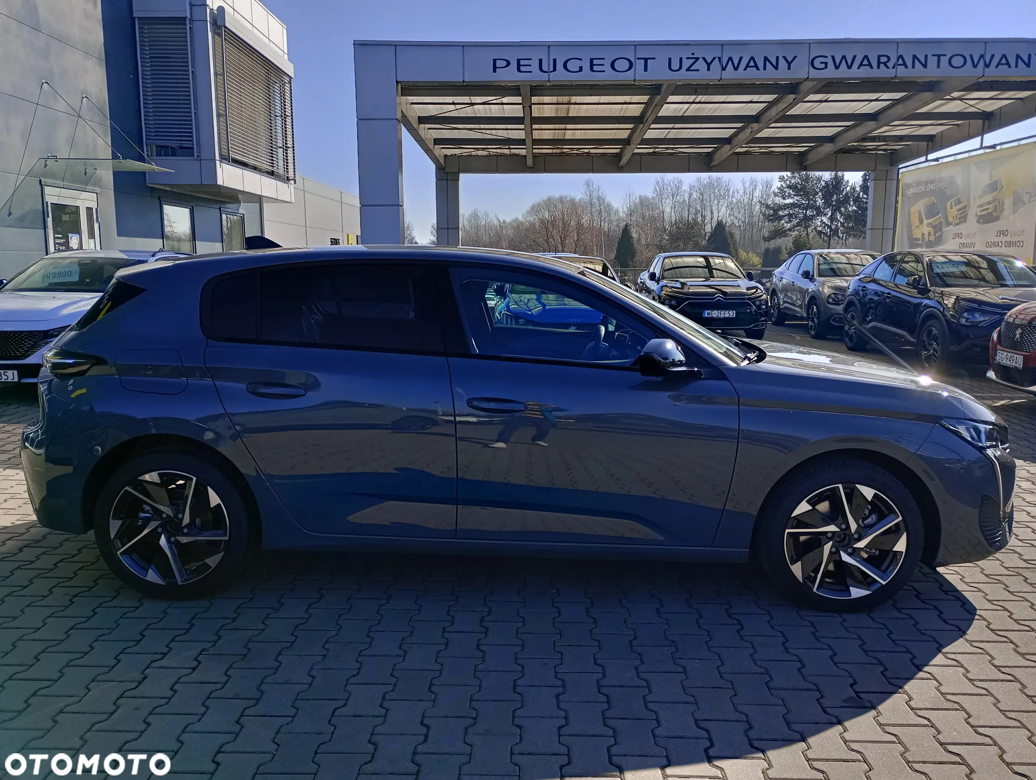 Peugeot 308 1.2 mHEV Allure S&S e-DCS6 - 12