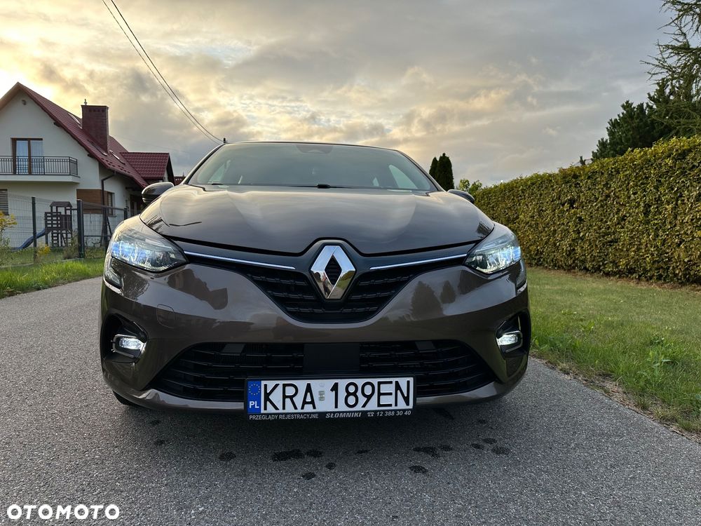 Renault Clio E-TECH Hybrid 140 INTENS - 18