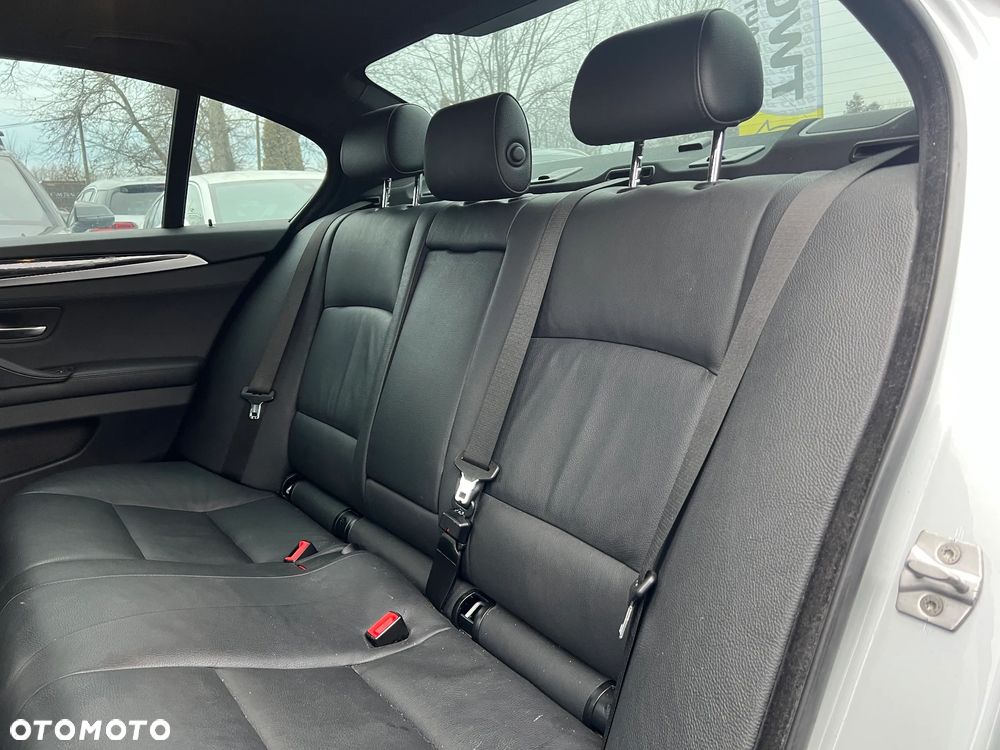BMW Seria 5 - 25