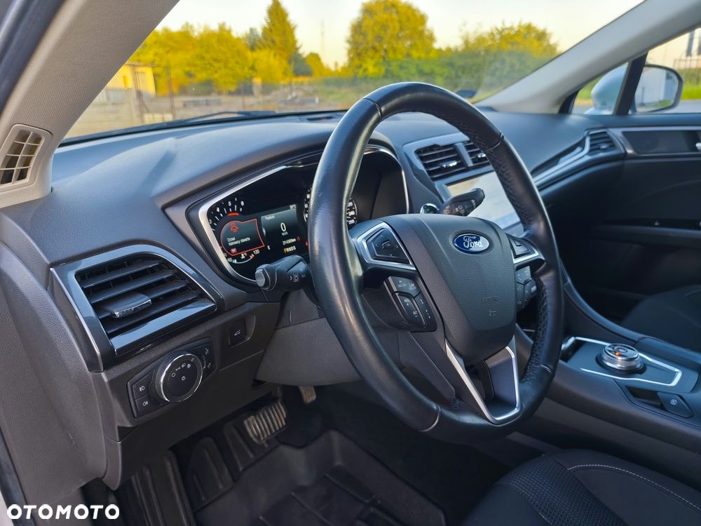 Ford Mondeo - 15