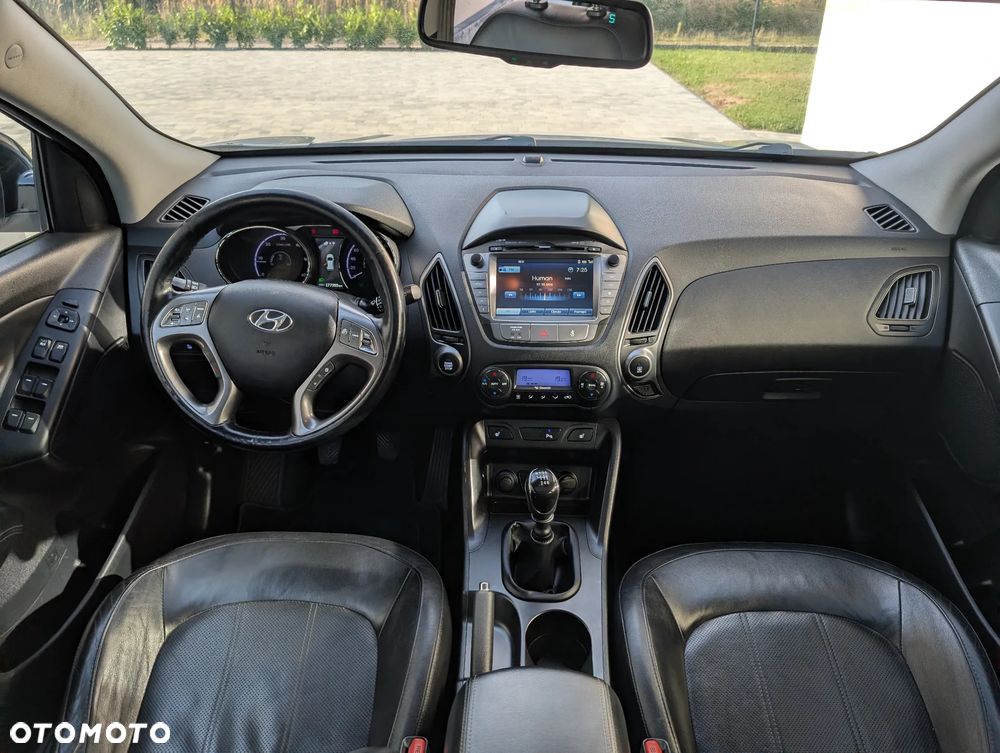 Hyundai ix35 1.7 CRDi Premium 2WD - 36