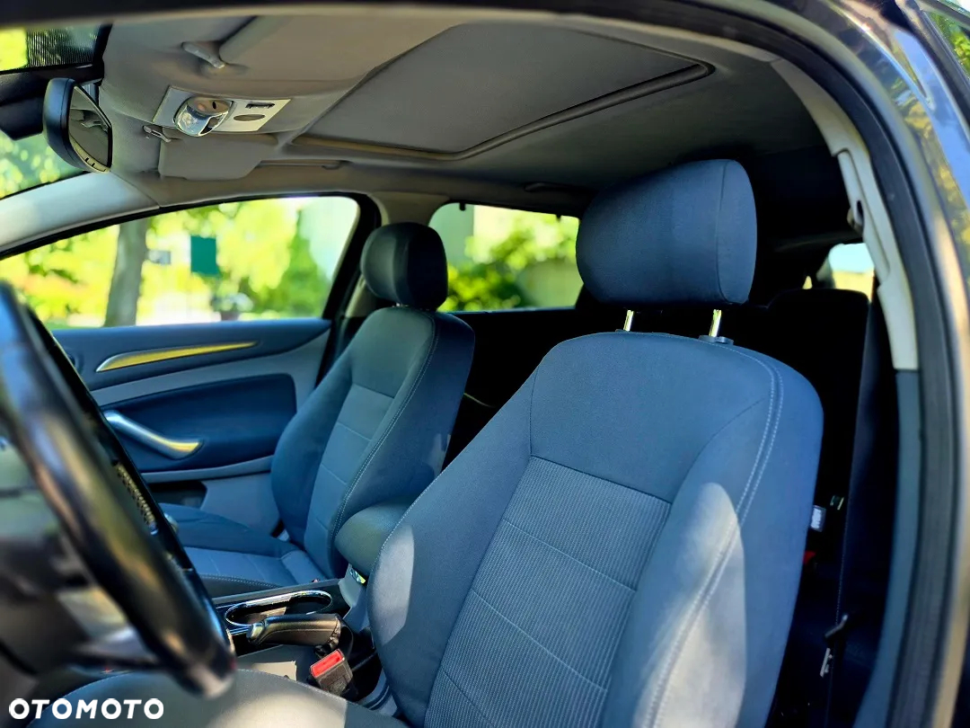 Ford Mondeo Turnier 2.0 Titanium - 13