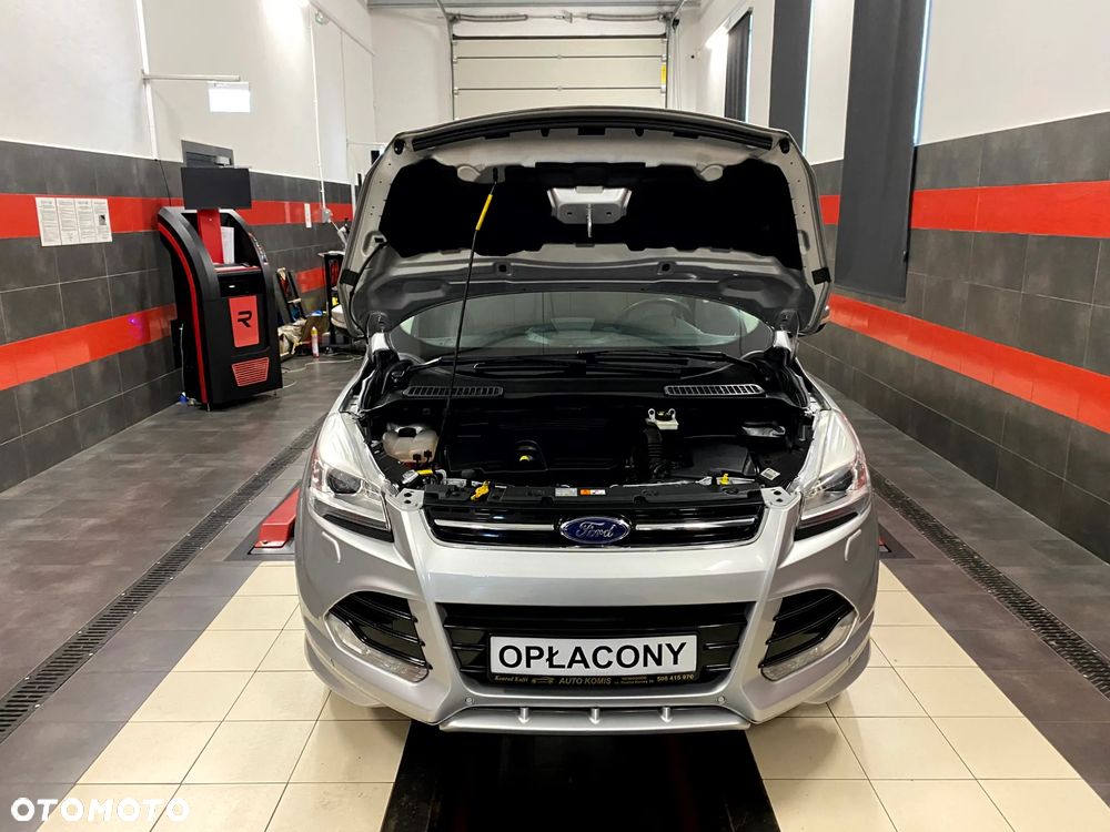 Ford Kuga 2.0 TDCi 4x4 Titanium - 25