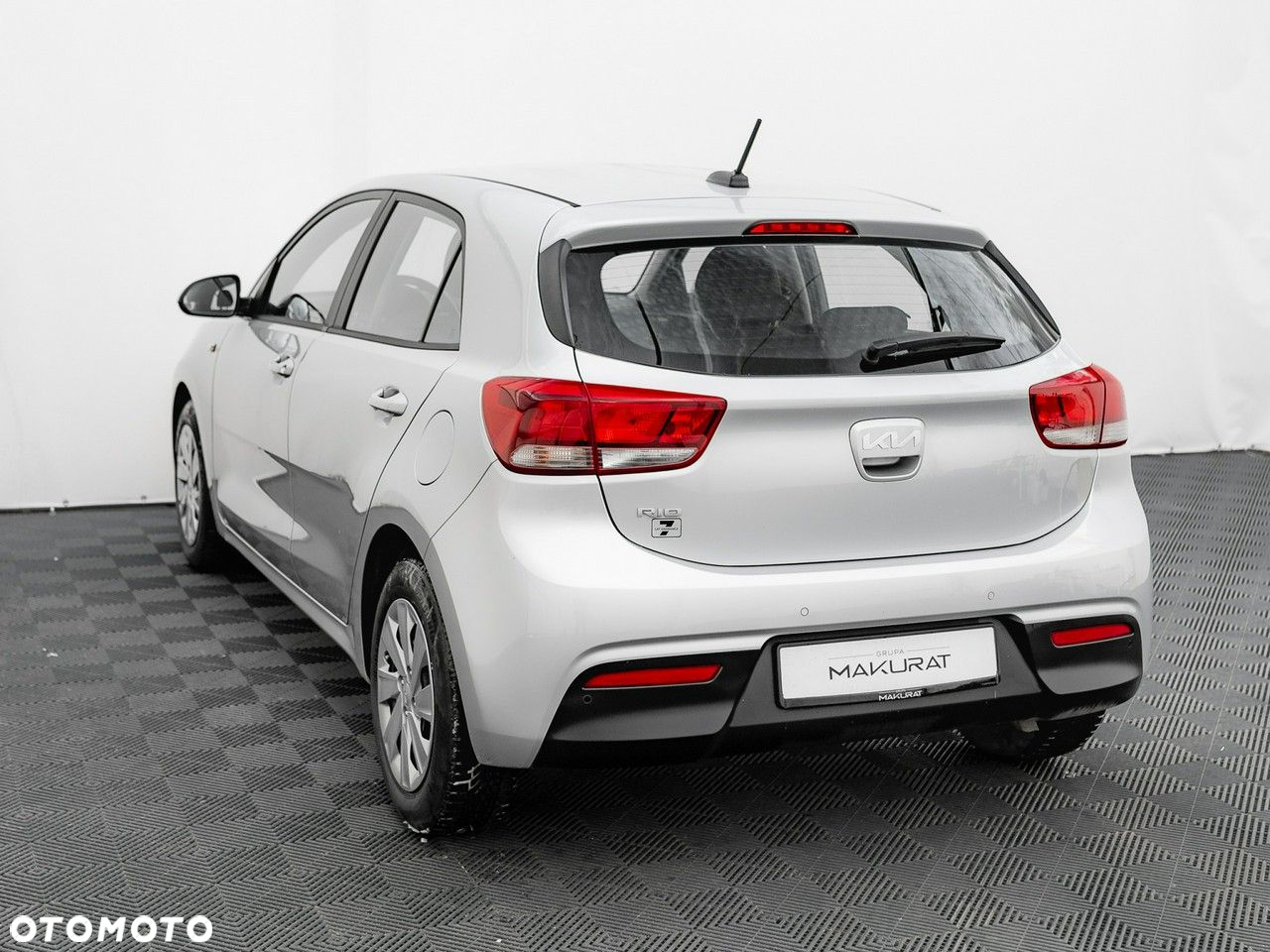 Kia Rio 1.2 M - 4