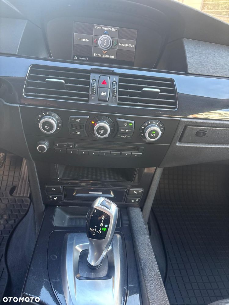 BMW Seria 5 - 12