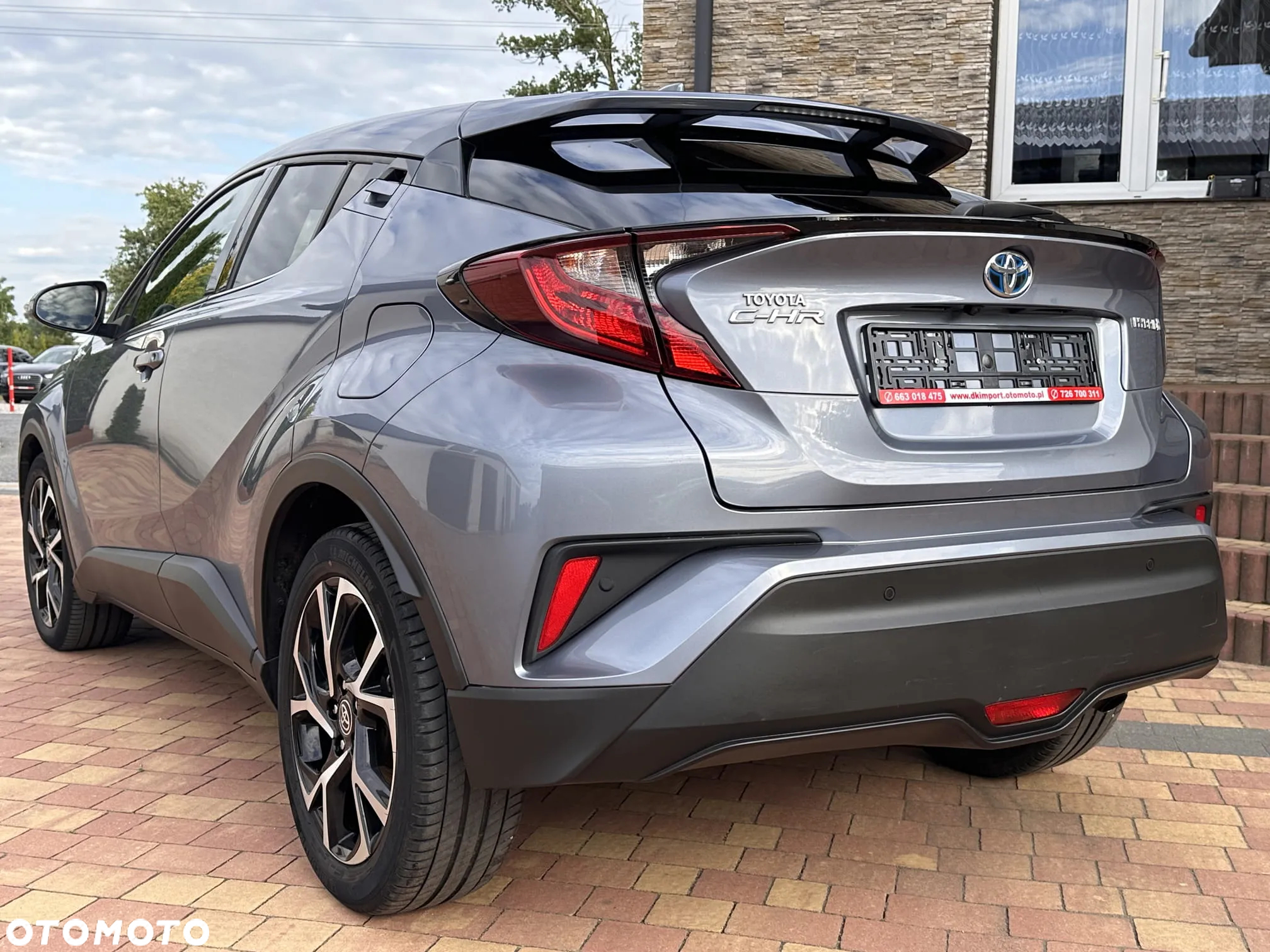 Toyota C-HR 1.8 Hybrid Business - 10