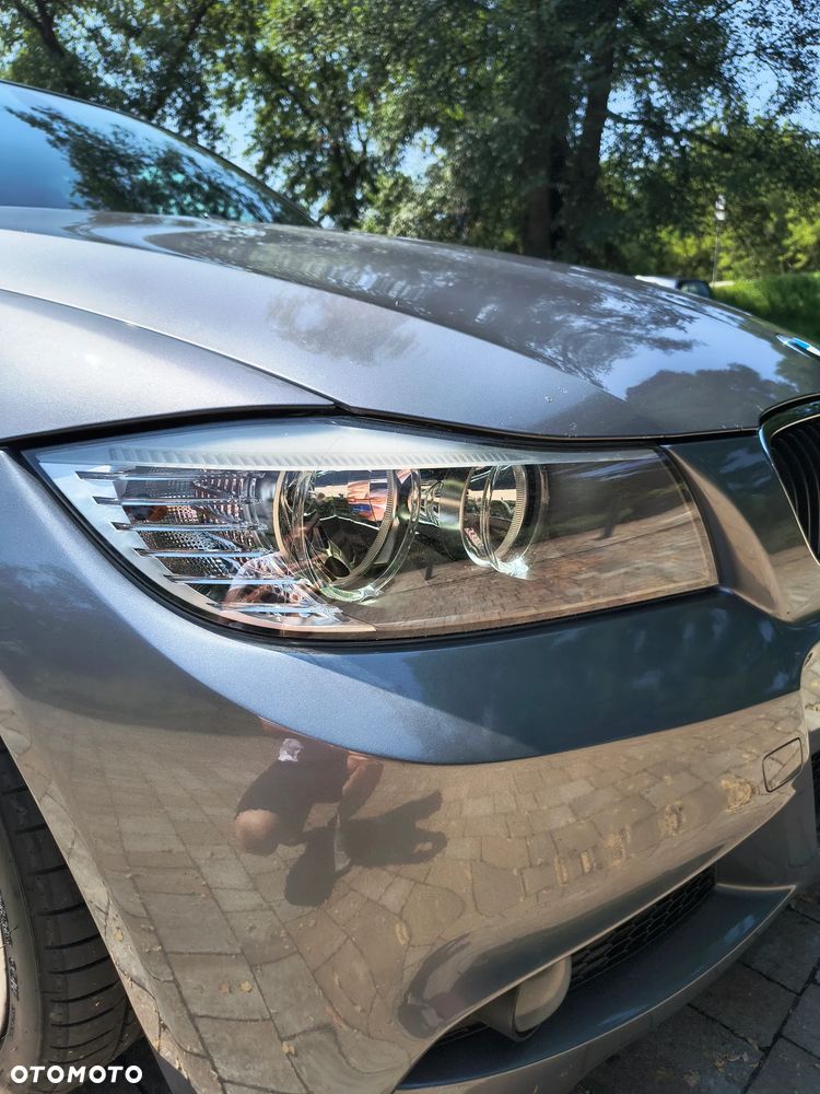 BMW Seria 3 - 18