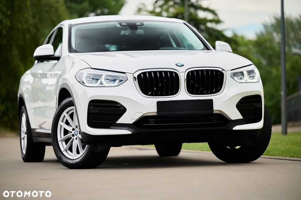 BMW X4 xDrive20i GPF sport - 22