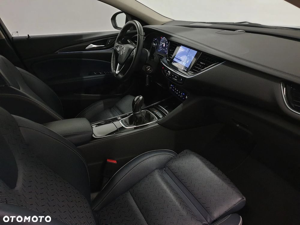 Opel Insignia 2.0 Exclusive - 25