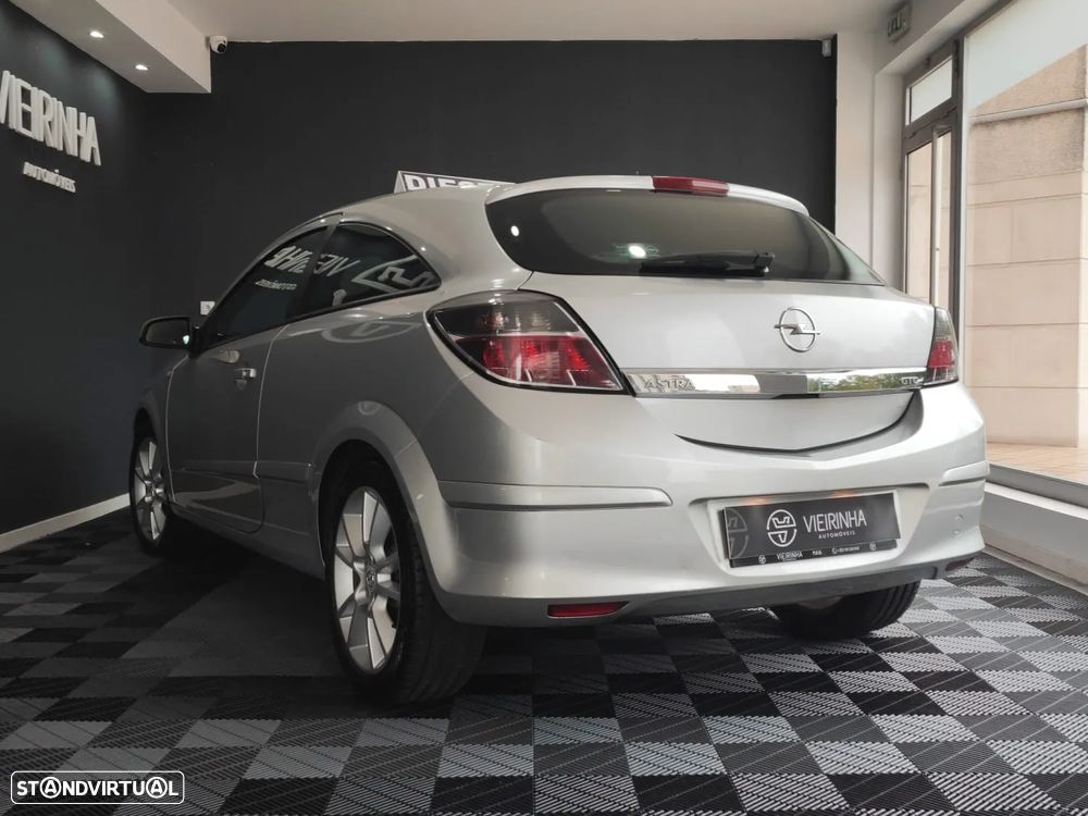 Opel Astra GTC 1.7 CDTI - 13