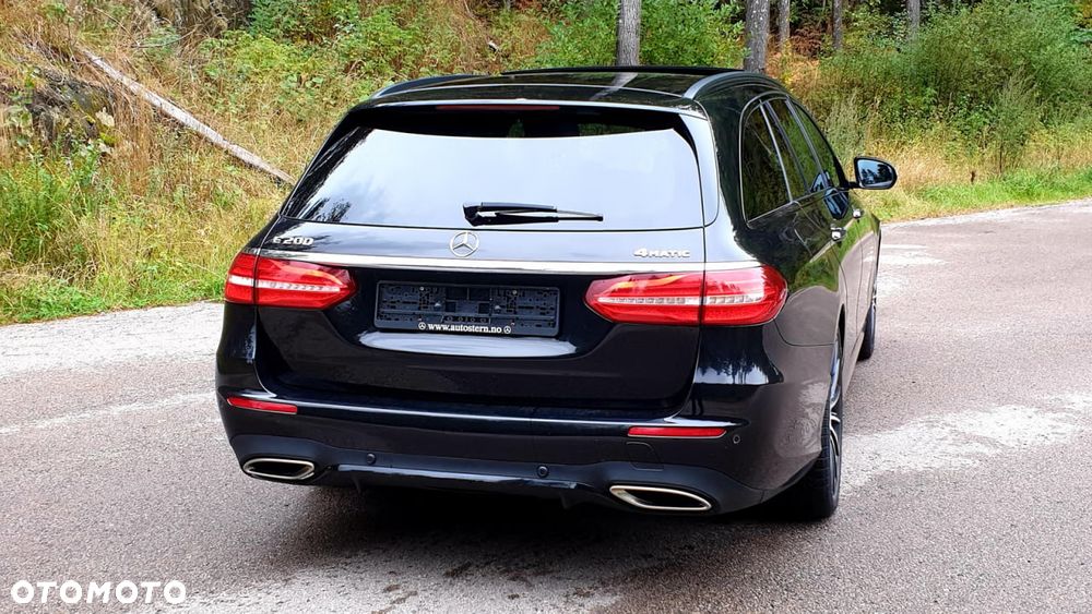 Mercedes-Benz Klasa E 200 9G-TRONIC AMG Line - 28