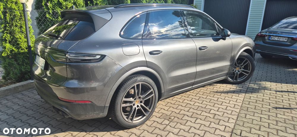 Porsche Cayenne Standard - 6