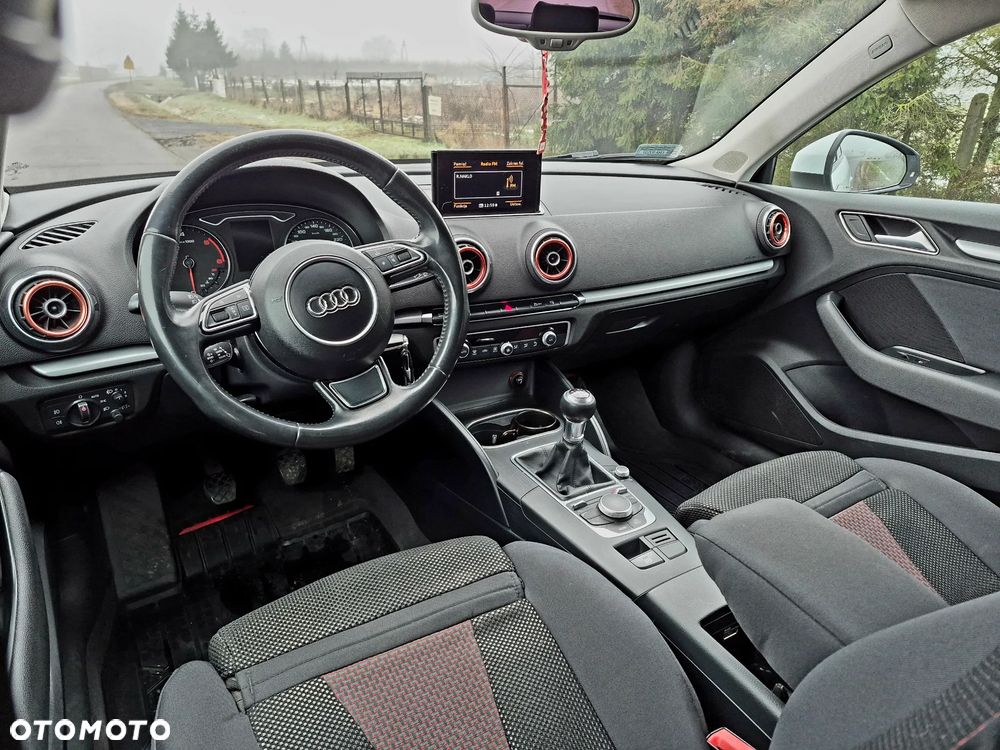 Audi A3 Sportback - 10