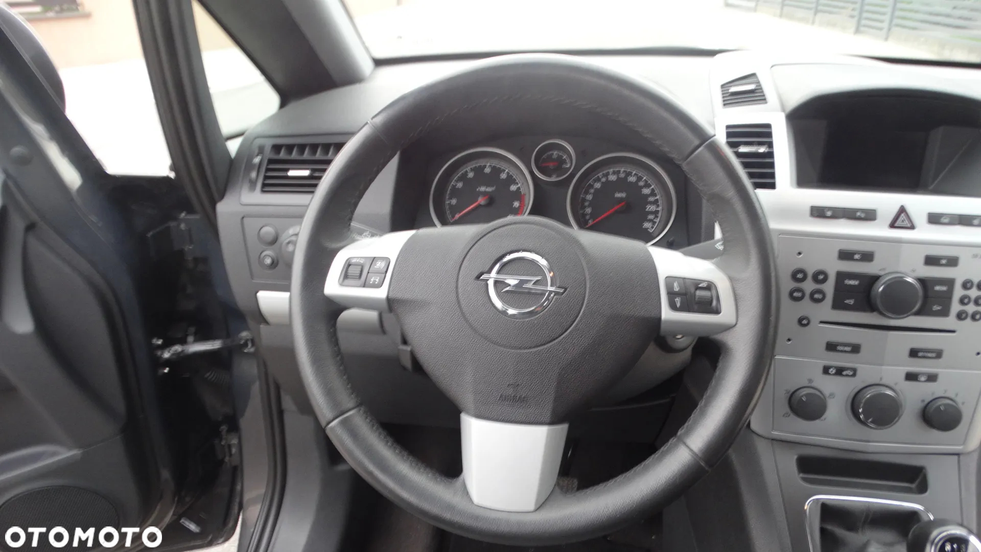 Opel Zafira 1.8 Edition Plus - 15