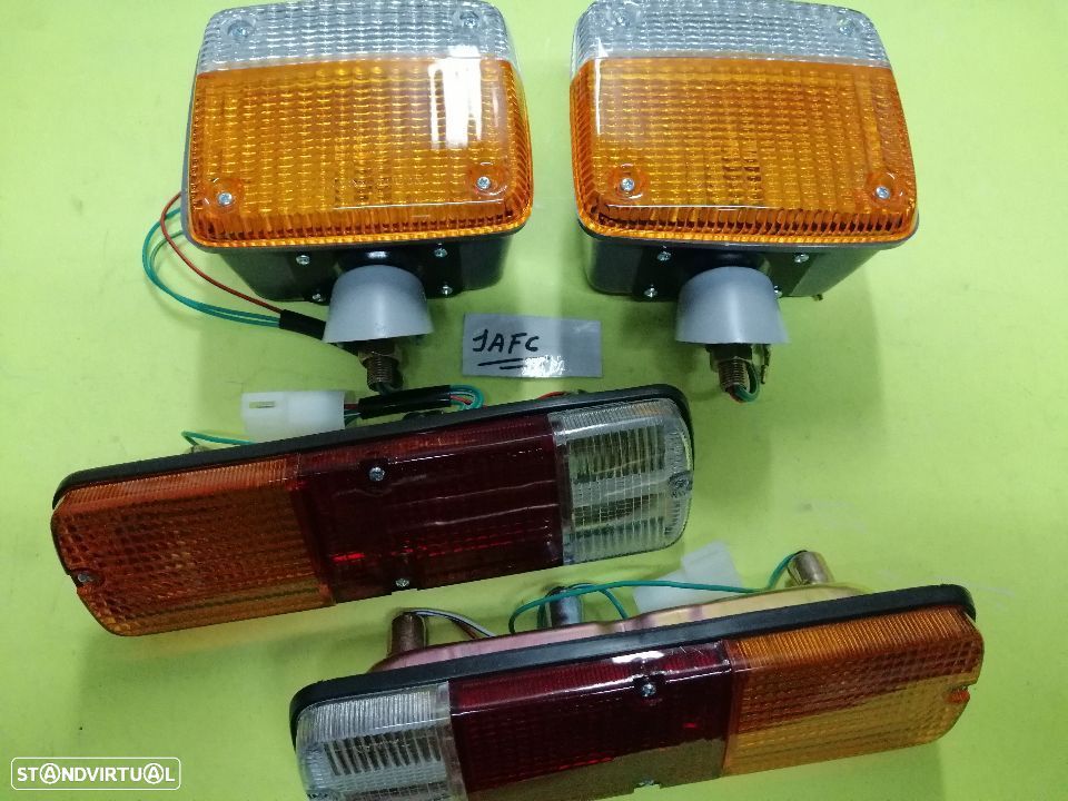 Kit de 4 farolins do Toyota Land Cruiser BJ40 NOVOS - 1