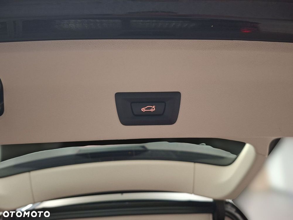 BMW X3 xDrive30i Advantage - 20