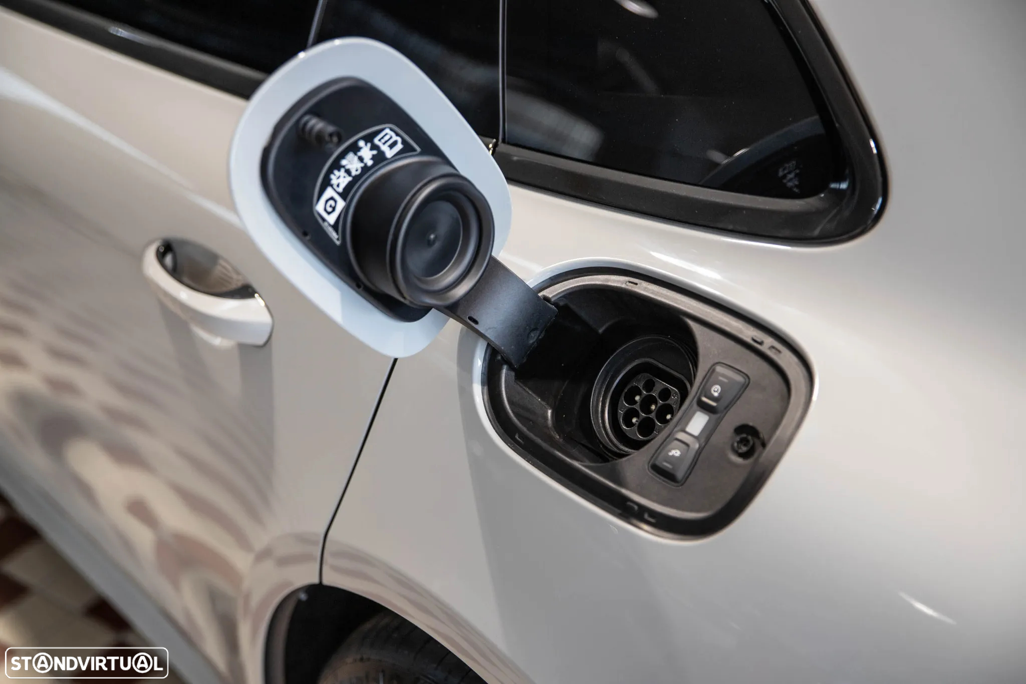 Porsche Panamera Sport Turismo 4 E-Hybrid - 12