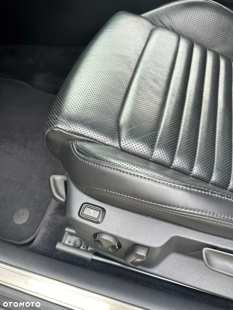 Volkswagen Passat - 3