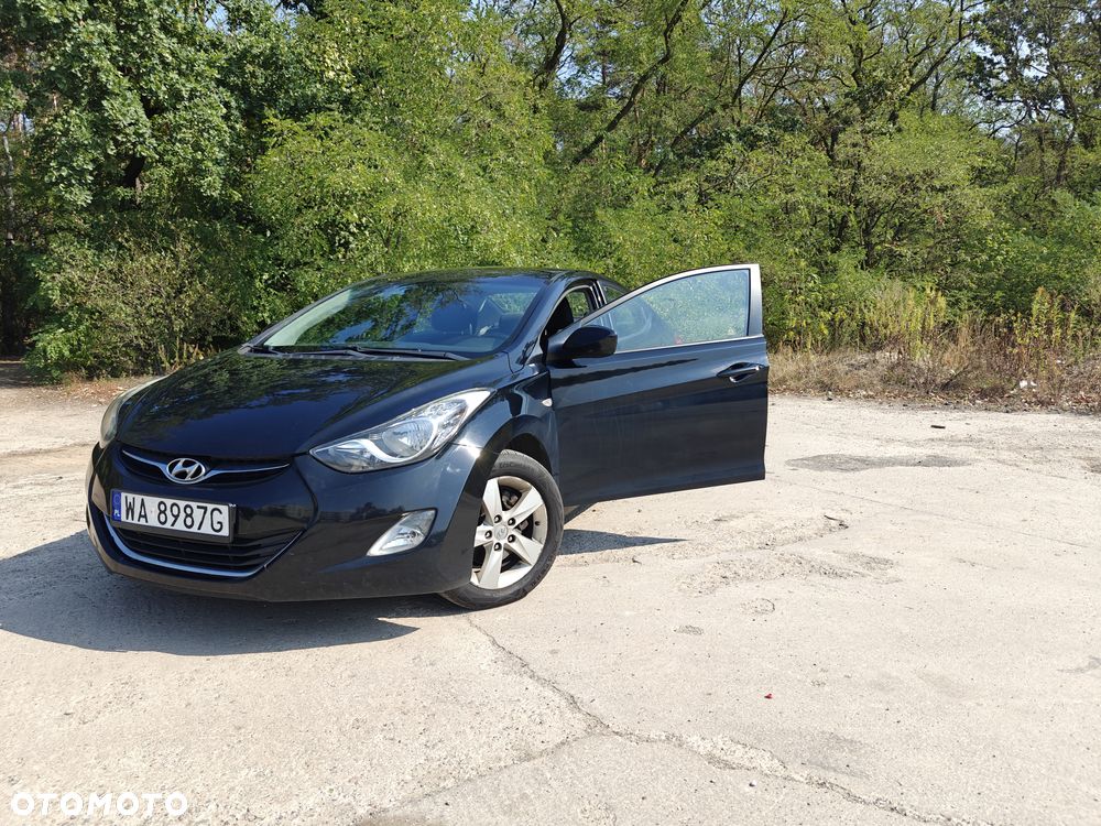 Hyundai Elantra 1.6 Comfort - 1