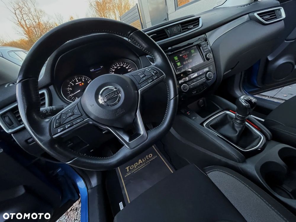 Nissan Qashqai 1.3 DIG-T N-CONNECTA - 30