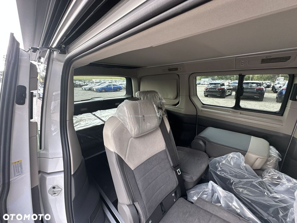 Volkswagen California - 17