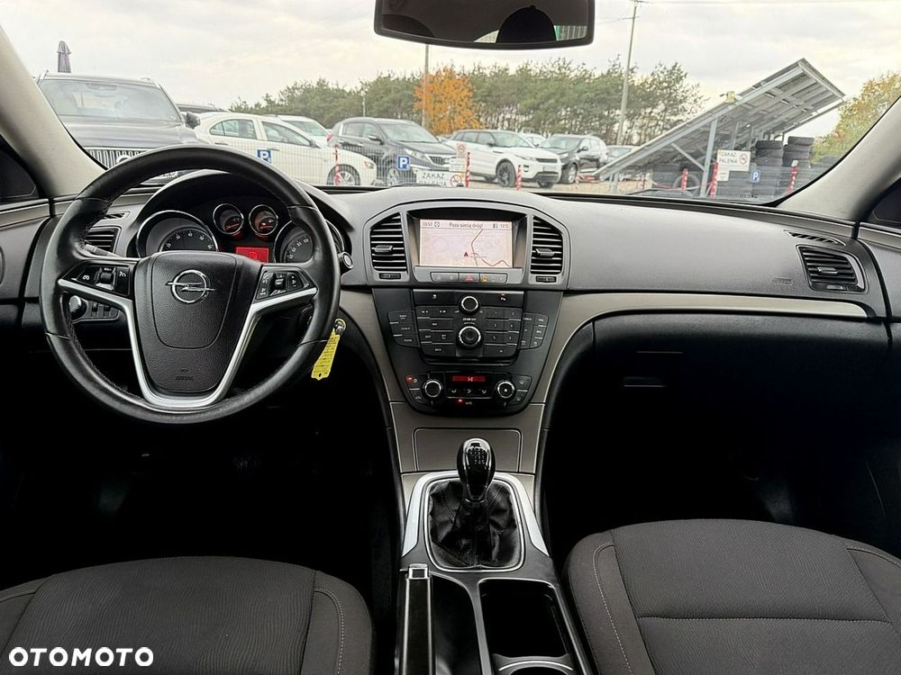 Opel Insignia - 14