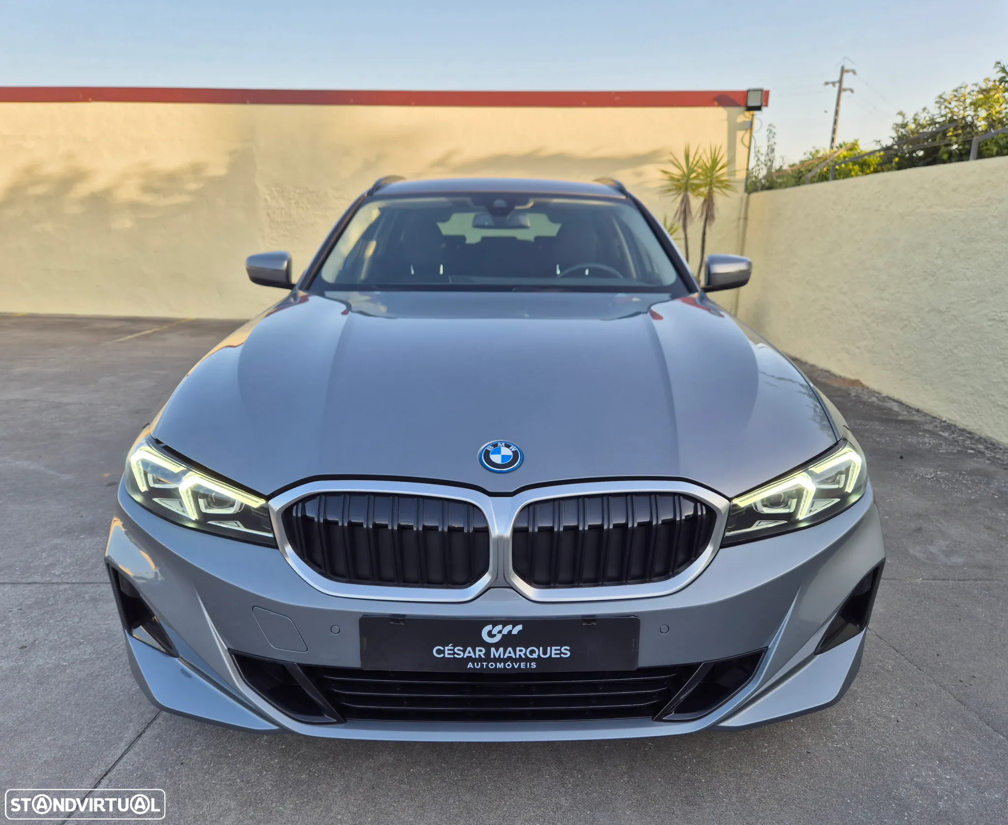 BMW 320 e Touring Auto - 12