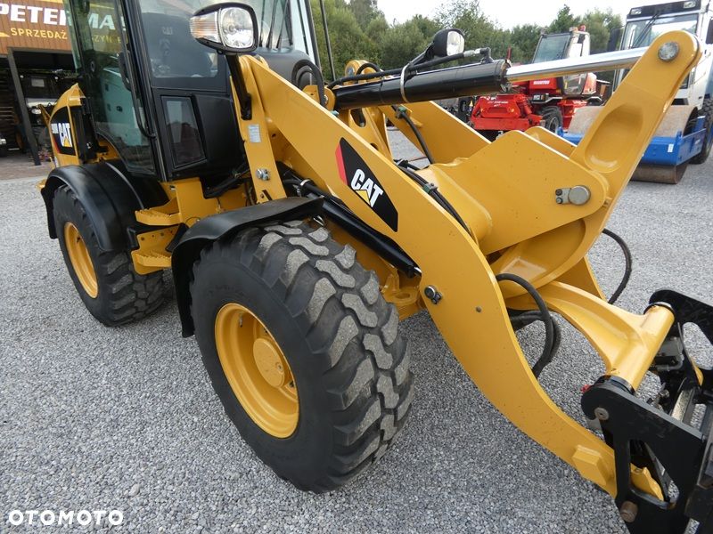Caterpillar CAT 908M z Niemiec / Tylko 2.855mtg serwisowany / - 24