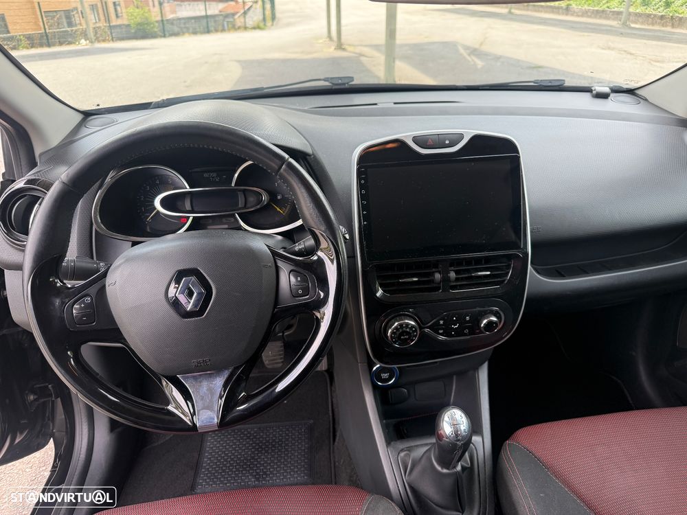Renault Clio Sport Tourer (Energy) dCi 90 Bose Edition - 7